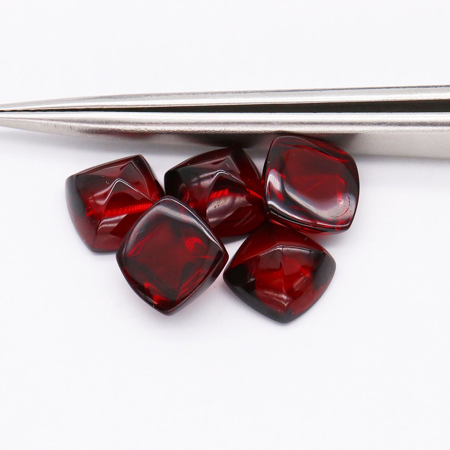 Natural garnet tower shape-Price to be negotiate