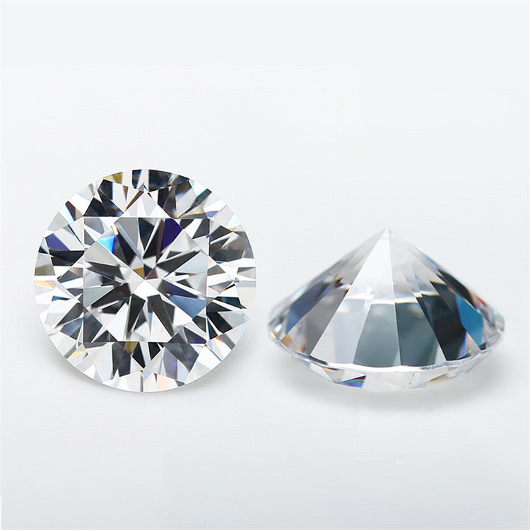 Cubic zirconia-Round faceted